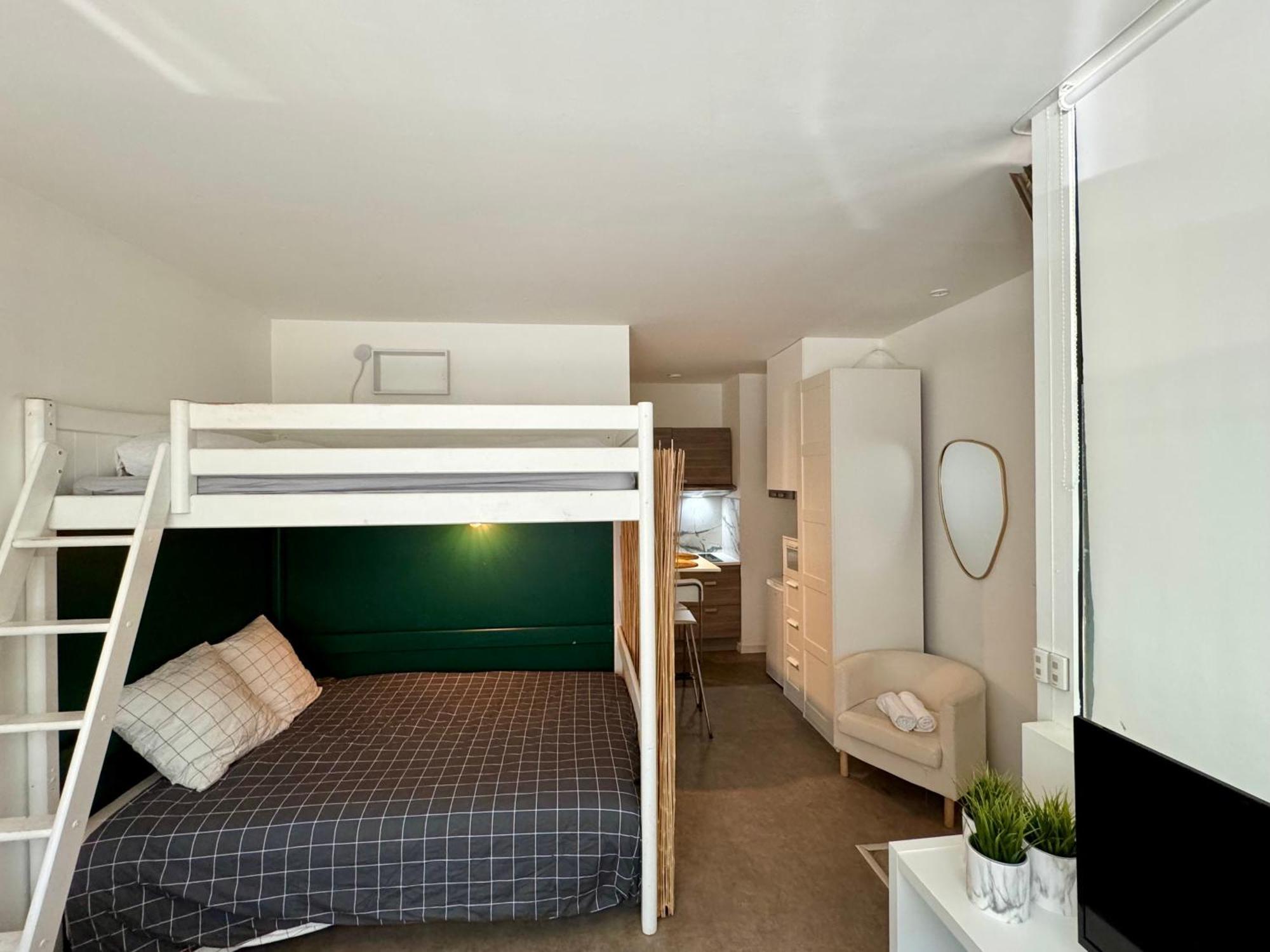 Suite Noya Villeurbanne Exterior foto